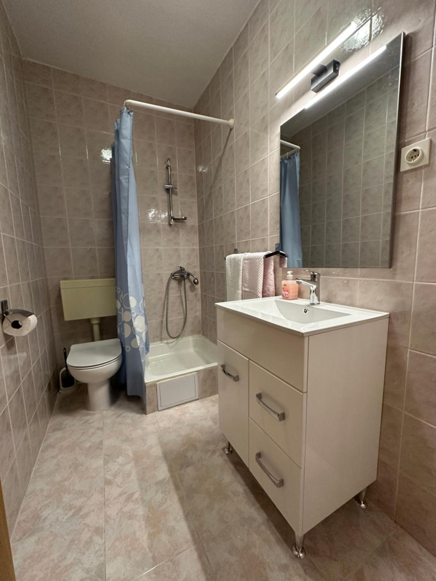 Apartmani Jurica I Ankica بريلا المظهر الخارجي الصورة